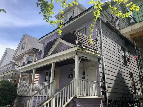 261 Breckenridge St, Buffalo, NY 14213