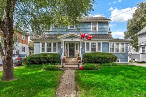 42 Harriet St, Tonawanda, NY 14150