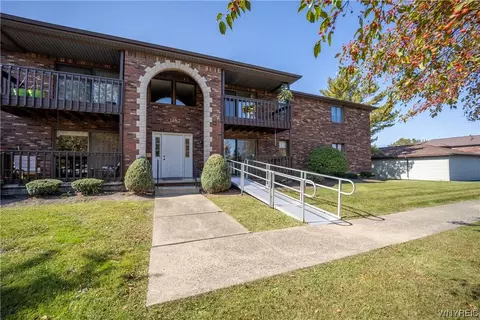 1187 Indian Church Rd #4D, West Seneca, NY 14224