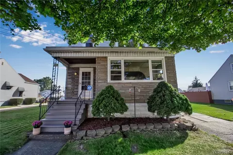 217 Curtiss St, Buffalo, NY 14212