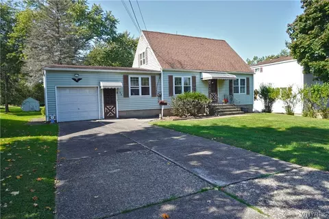 80 East Ave, West Seneca, NY 14224
