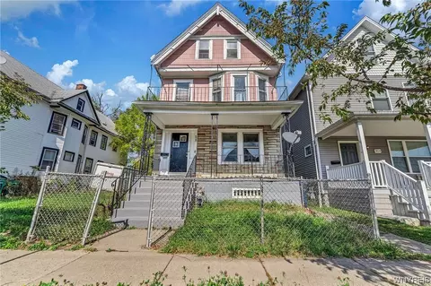 302 Riley St, Buffalo, NY 14208