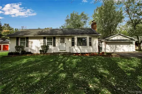 2720 Dodge Rd, East Amherst, NY 14051