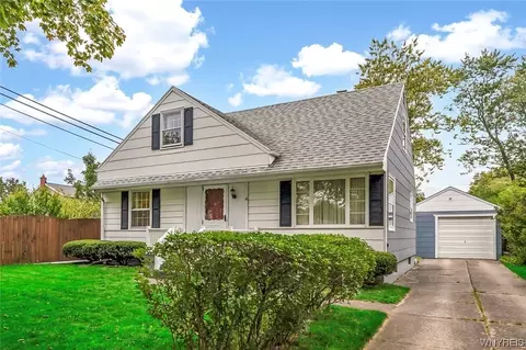 16 Trumball Pl, Tonawanda, NY 14150