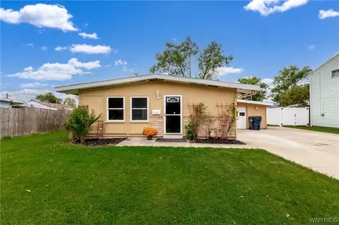 1618 Broadway, Grand Island, NY 14072