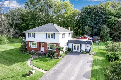 145 Maple Ave, Ridgeway, NY 14103