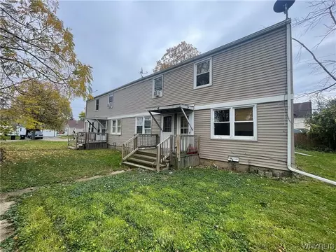 19 Hale Ct, Tonawanda, NY 14150