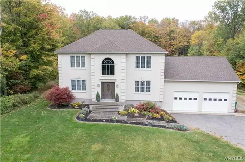 2439 York Rd W, Piffard, NY 14533
