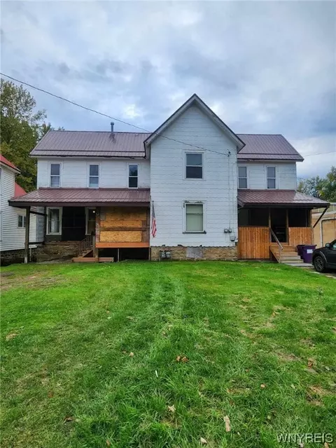 69-71 River St, Salamanca, NY 14779