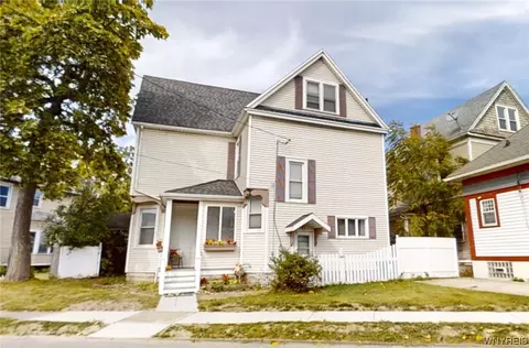 44 Hunt Ave, Buffalo, NY 14207