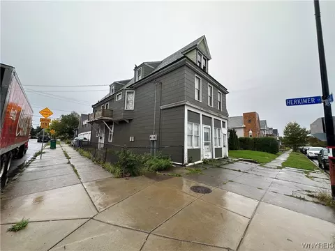 185 Potomac Ave, Buffalo, NY 14213