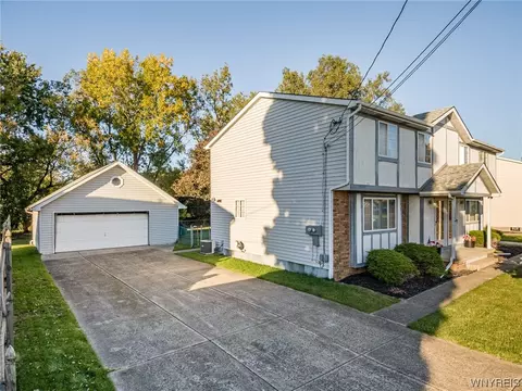 1700 Como Park Blvd, Depew, NY 14043