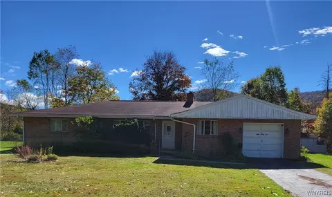 835 Front Ave, Salamanca, NY 14779