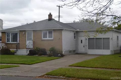 108 Nadine Dr, Cheektowaga, NY 14225
