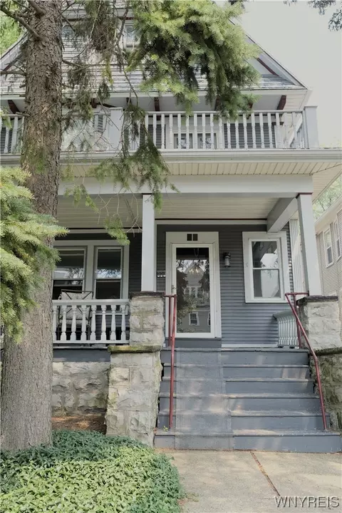 27 Brantford Pl, Buffalo, NY 14222