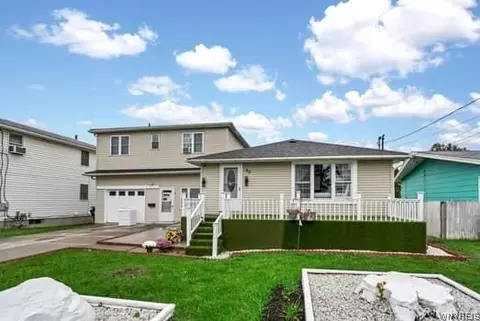 90 Firestone St, Lackawanna, NY 14218