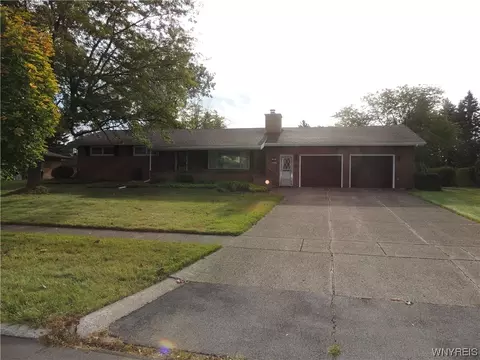 23 Constance Ln, Cheektowaga, NY 14227