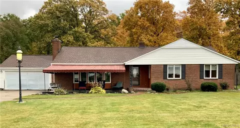 2547 W W Riv, Grand Island, NY 14072