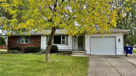 190 Kaymar Dr, Amherst, NY 14228