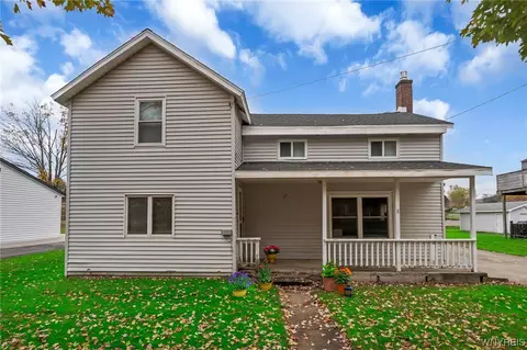 17 Rockwell Ave, Ellicottville, NY 14731
