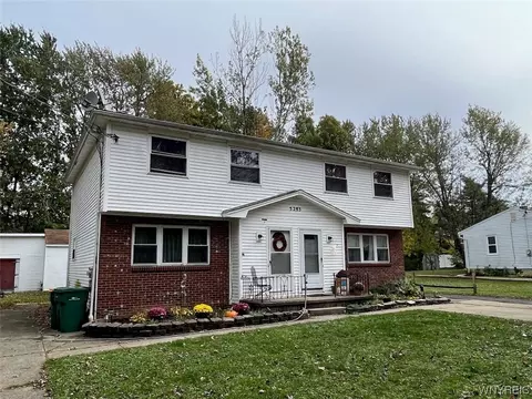 5283 Wood Ave, Hamburg, NY 14075