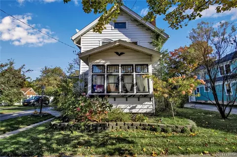 26 Church St, Lancaster, NY 14086