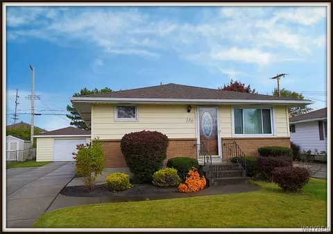 186 Poinciana Pkwy, Cheektowaga, NY 14225