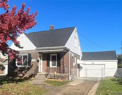 95 Oakridge Ave, Buffalo, NY 14217