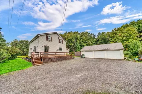 11840 Allen Rd, Chaffee, NY 14030