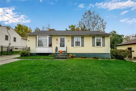 115 Burmon Dr, Orchard Park, NY 14127
