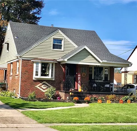 54 Donald Dr, Cheektowaga, NY 14225