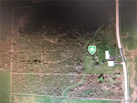 2045 Hulbert Rd, Wilson, NY 14172