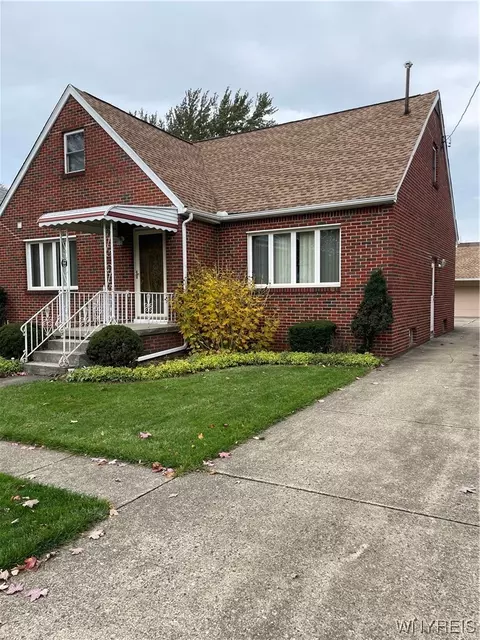58 Wiesner Rd, Lackawanna, NY 14218