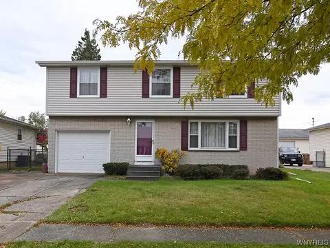 21 Rachelle Dr, Cheektowaga, NY 14227