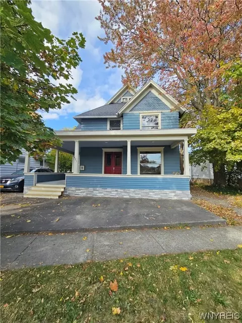 427 Walnut St, Lockport, NY 14094