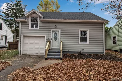 523 81st St, Niagara Falls, NY 14304
