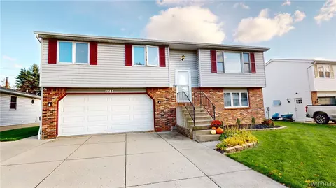 113 Hillpine Rd, Cheektowaga, NY 14227