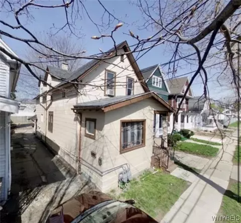 210 Sprenger Ave, Buffalo, NY 14211