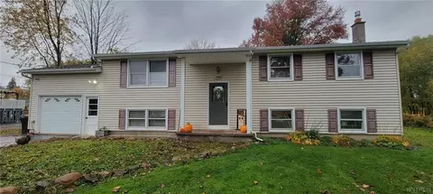3084 Church Rd, Hamlin, NY 14464