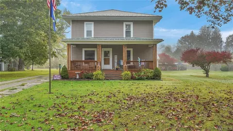 69 S Genesee St, Fillmore, NY 14735