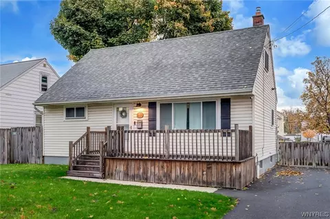 204 Evergreen Pl, Cheektowaga, NY 14225