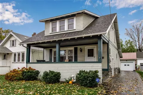 33 Prospect Ave, Batavia, NY 14020
