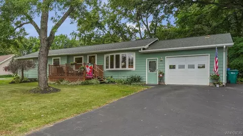 221 Main St S, Perry, NY 14530