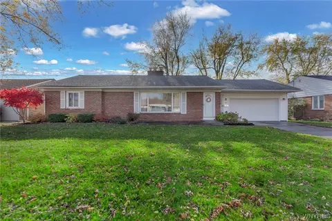 165 Aurora Dr, Cheektowaga, NY 14215