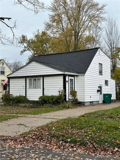 1230 94th St, Niagara Falls, NY 14304