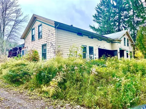 2018 Hartland Rd, Somerset, NY 14008