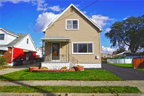 61 Roland St, Sloan, NY 14212