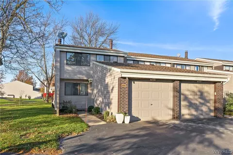 1051 Flanders Ct, East Amherst, NY 14051