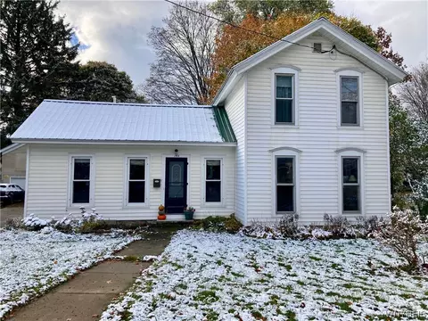 148 W Main St, Springville, NY 14141