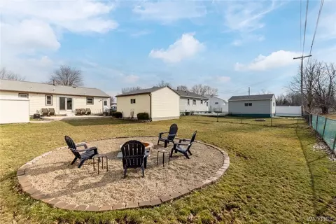 4357 E Frontier Dr, Buffalo, NY 14219 photo 46